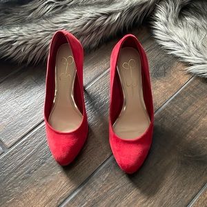 Jessica Simpson pumps